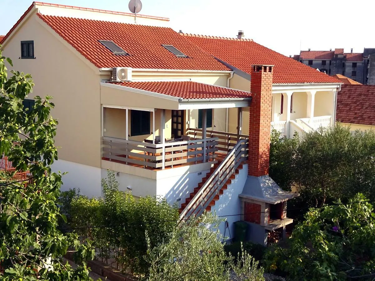 Apartment Lily Задар Хорватия