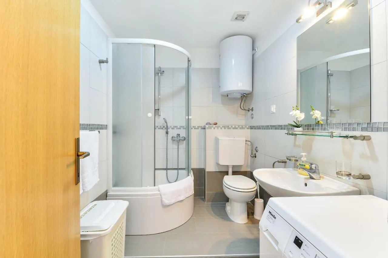 Apartment Lily Задар Хорватия